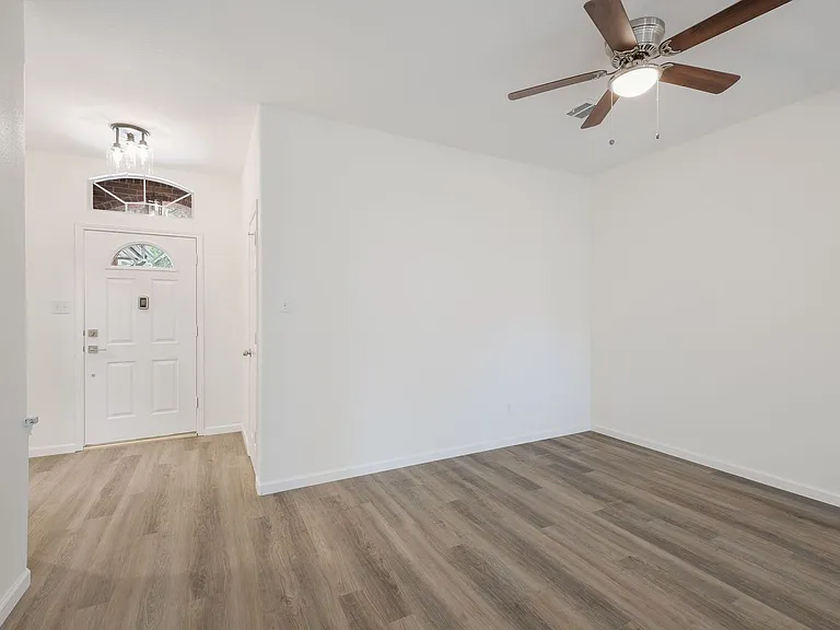 13626 Ashley Oaks — Photo 4