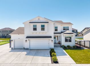 73 W 160 N, Vineyard, UT 84059
