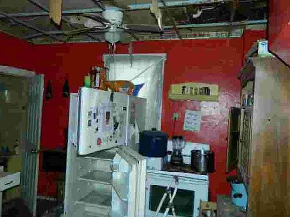 2nd image of 221 North St