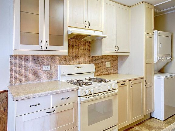 Kitchen with new cabinets 