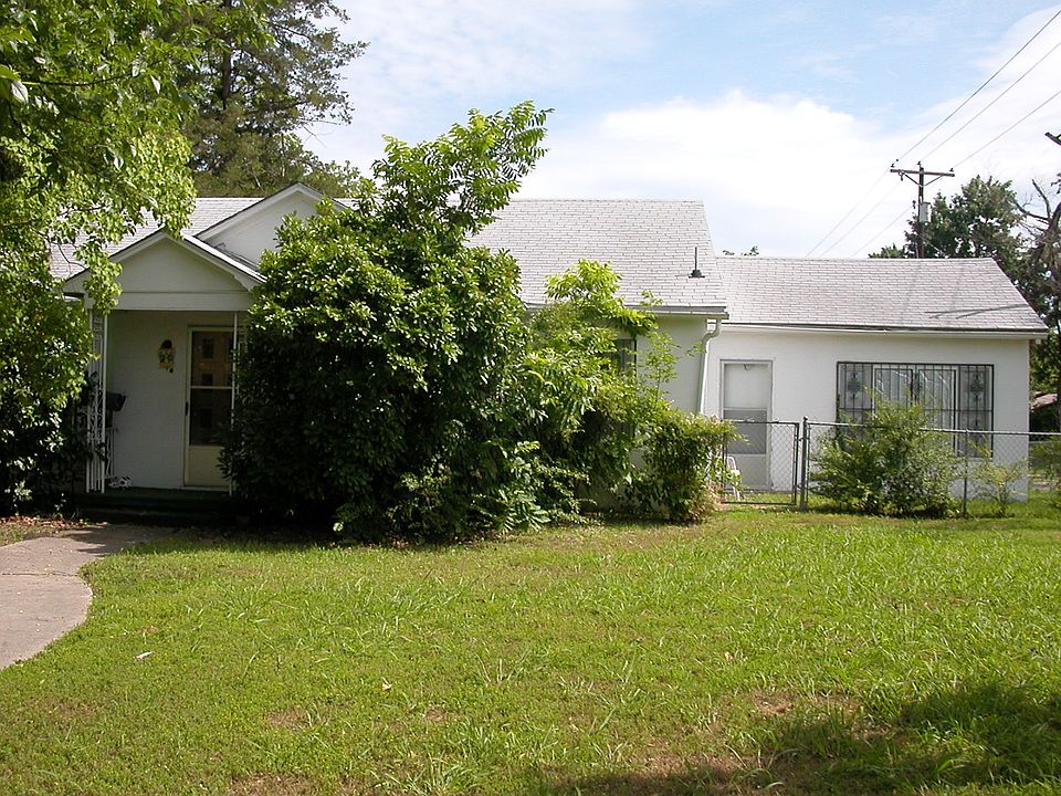 1st image of 908 W Washington St
