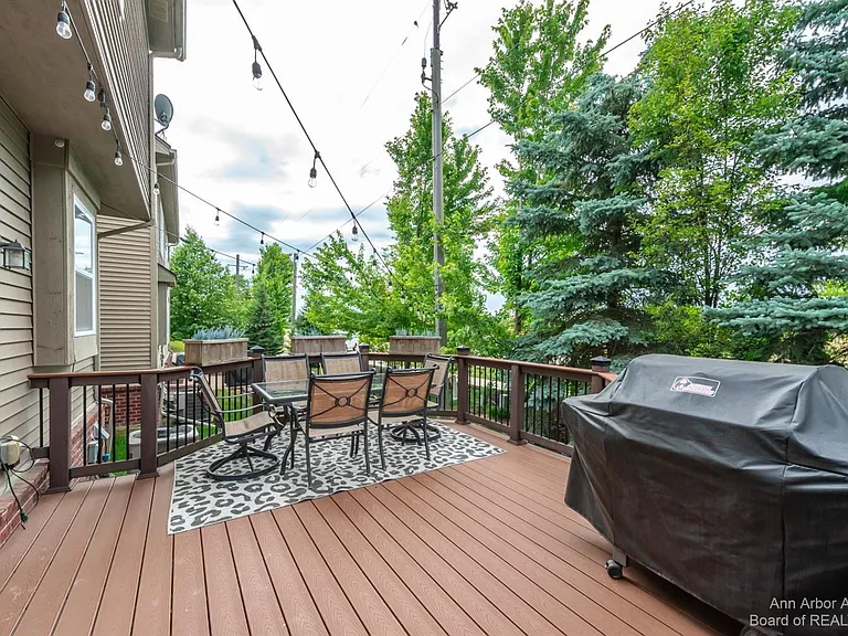 51152 E Bourne Ter — Photo 49