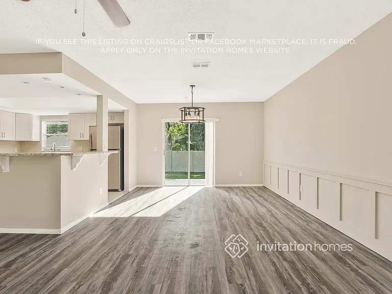 4051 Woodsong Dr — Photo 4