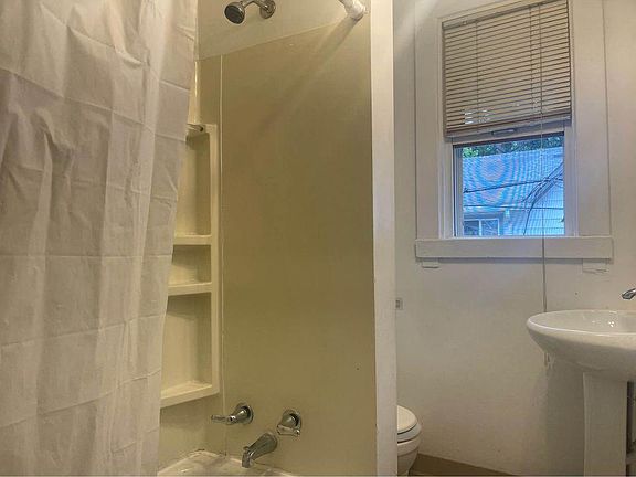 3rd image of 112 Grove St #1