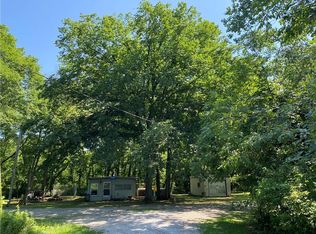 58 Coachmen Dr, Linn Valley, KS 66040