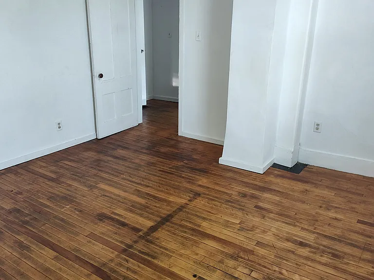 16 North St #2B — Photo 8