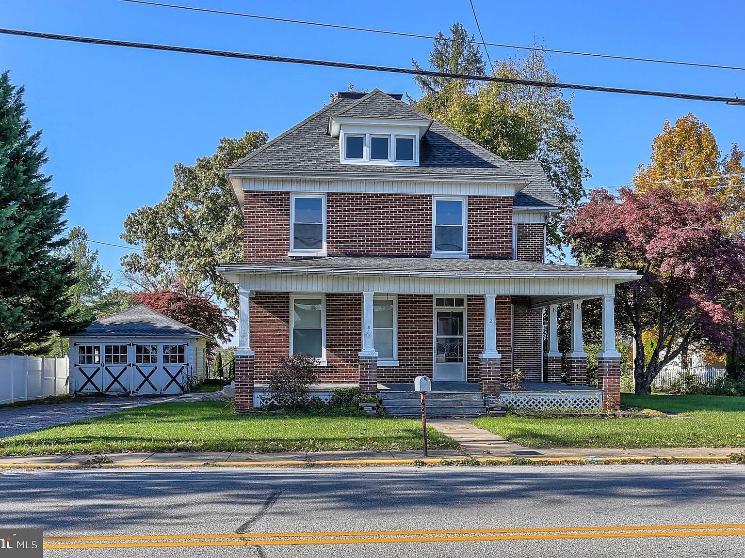 2 S Main St, Jacobus, PA 17407 Zillow