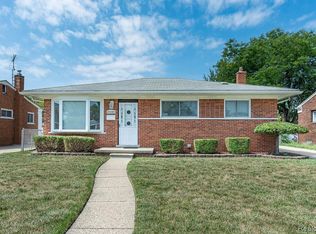 25305 Campbell Ave, Warren, MI 48089