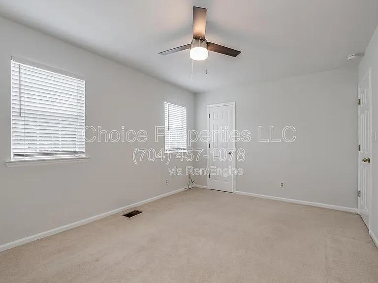 2704 New Hamlin Way — Photo 14