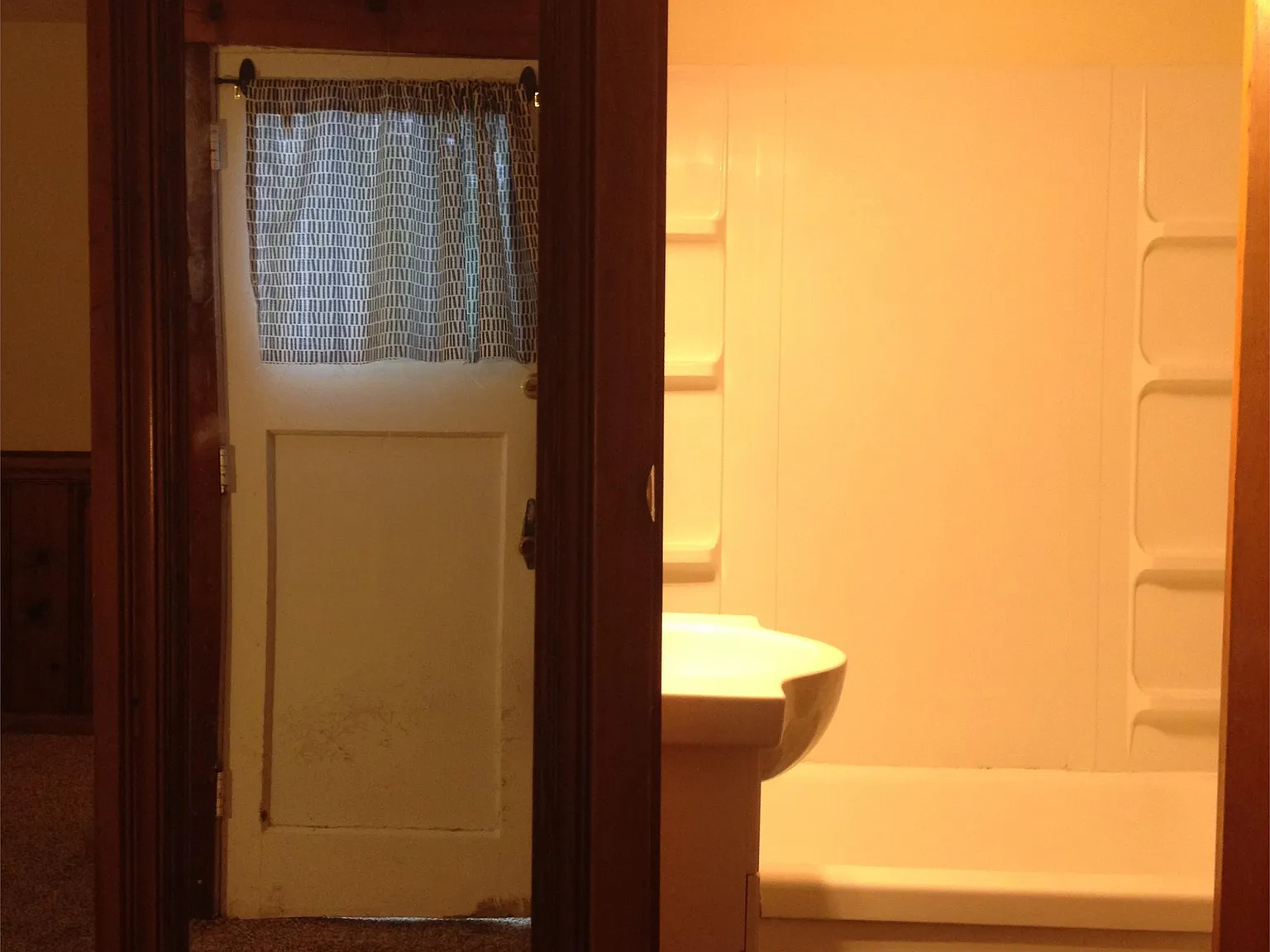 118 Franklin Avenue - Unit B — Photo 3