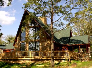 7460 Waters Edge Dr, Larue, TX 75770