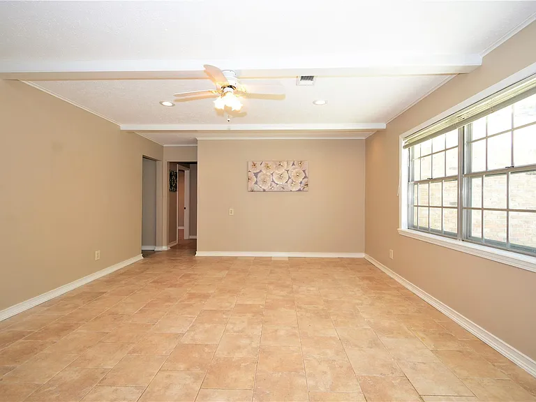 6011 Arboles Dr — Photo 19