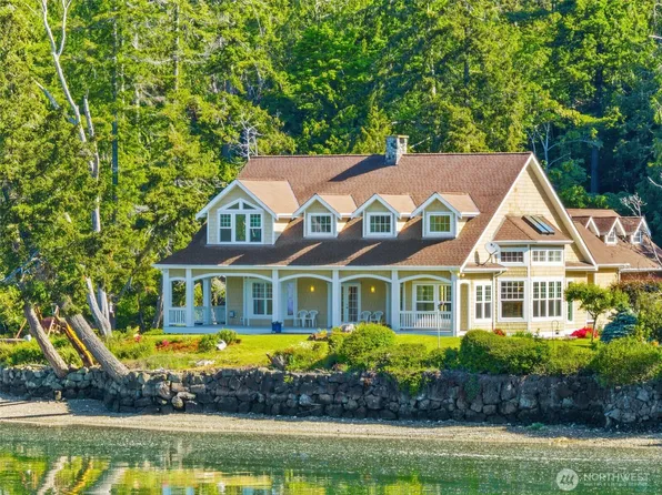 1800 E South Island Drive, Shelton, WA 98584
