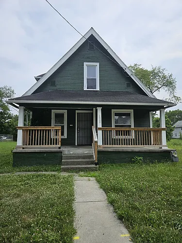 1349 W Woodruff Ave Photo 1