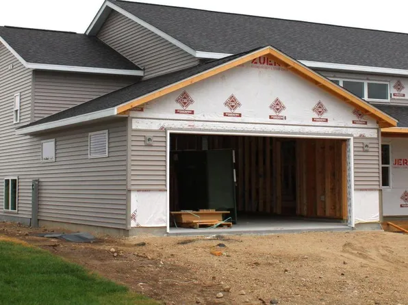 937 Drumlin COVE, Kewaskum, WI 53040
