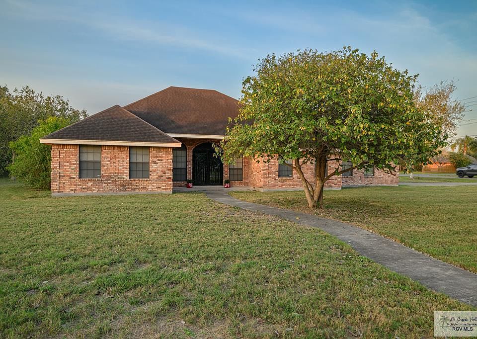 1st image of 8302 Lago Dr