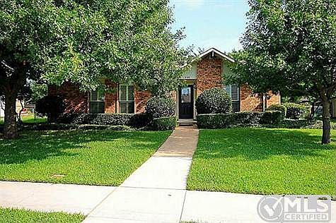 1st image of 446 Willow Springs Dr