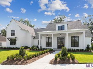 11370 River Reid Xing, Geismar, LA 70734