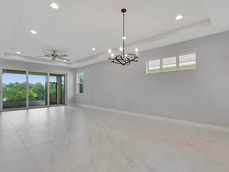 21026 SW Modena Way — Photo 5