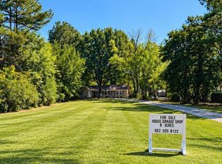6193 Elmore Rd, Bartlett, TN 38134