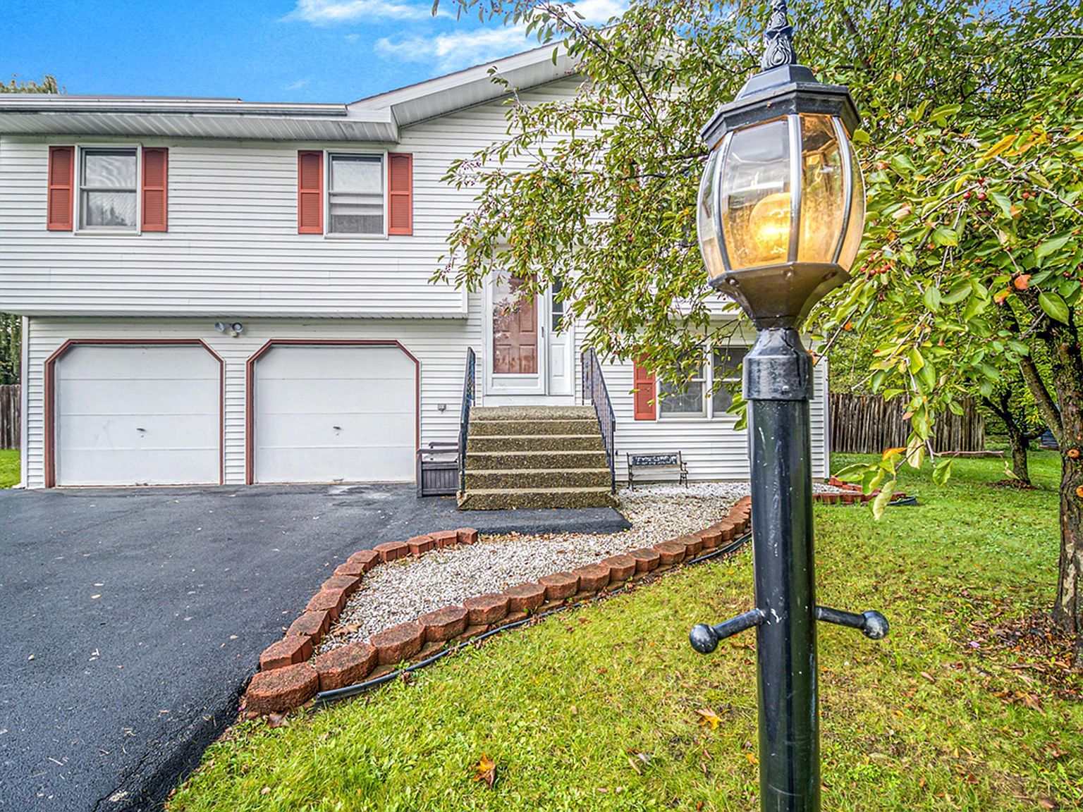 6 CANVASBACK Ridge Waterford NY 12188 Zillow   8f1c2ac123f31f1acce1c789fbc581c2 Cc Ft 1536 