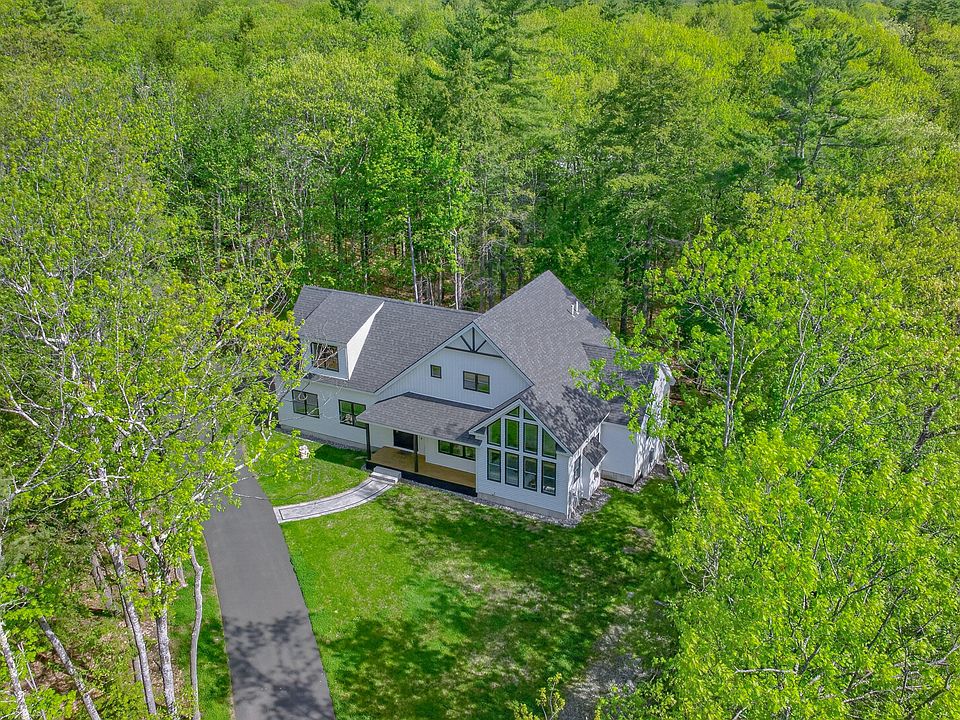 1st image of 4 Red Oak Drive