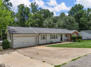 205 Maxie Ave, Greenville, SC 29611