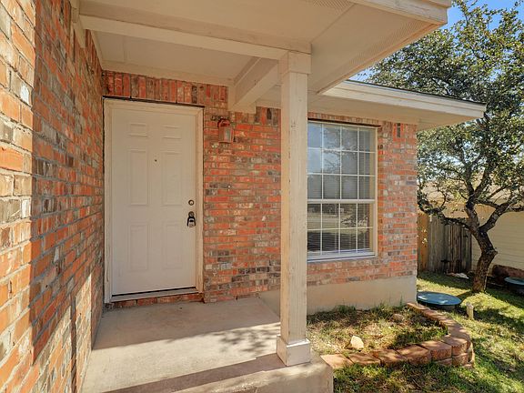 5th image of 21633 Boggy Ford Rd APT B