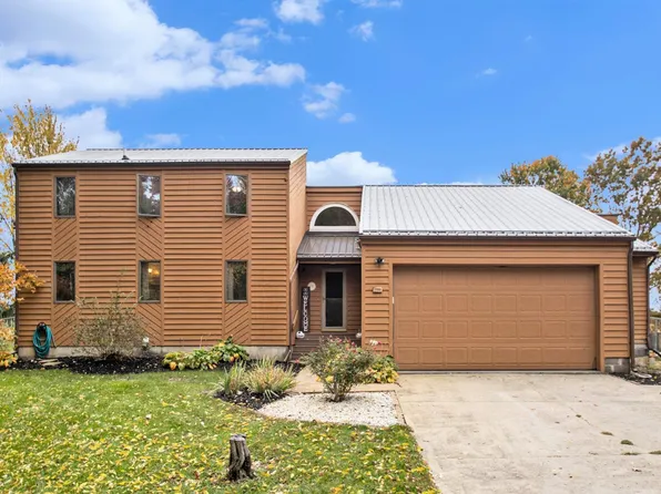 21944 Shirley Dr, Goshen, IN 46526