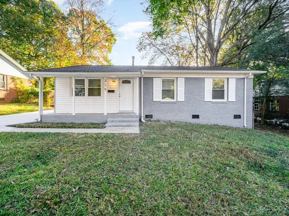 319 Barrymore Dr, Charlotte, NC 28213