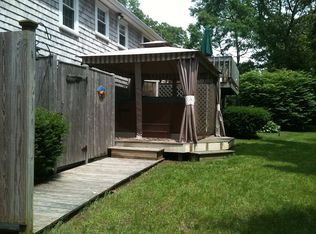 1 Hawthorne Rd, Yarmouth Port, MA 02675