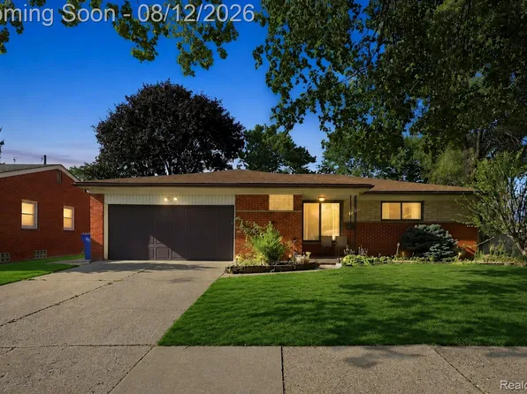5383 Gerald St, Warren, MI 48092
