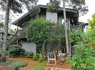 7516 SW Barnes Rd UNIT B, Portland, OR 97225