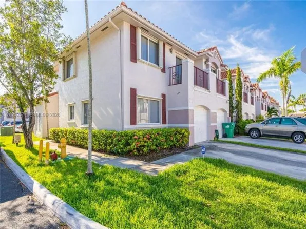 10245 SW 154th Pl, Miami, FL