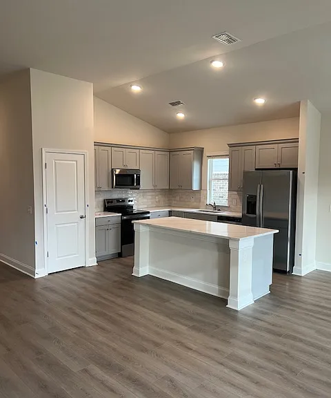 117 Cades Blf — Photo 8