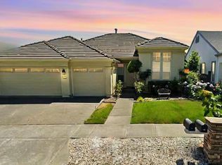 385 Raven Way, Petaluma, CA 94954