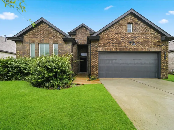 4512 Bartagrass Dr, Rosenberg, TX 77469