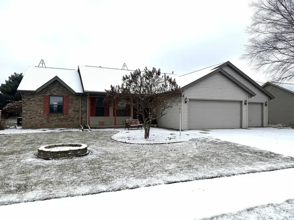 3718 Curry Ln, Janesville, WI 53546