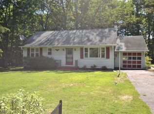 14 Elizabeth Ln, Rockaway, NJ 07866