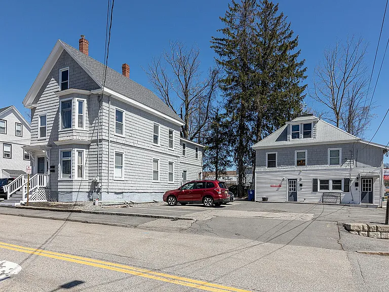 14 Pleasant St #1 — Photo 14