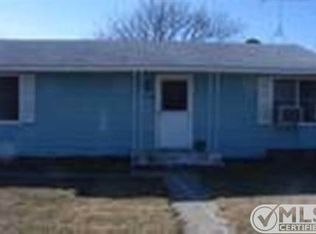 512 S Beck St, Pilot Point, TX 76258