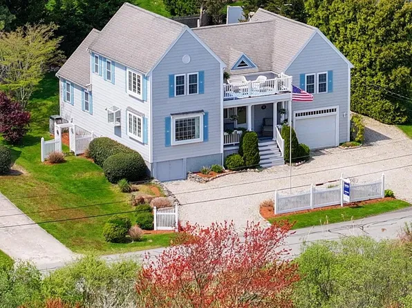16 Island Drive, Pocasset, MA 02559