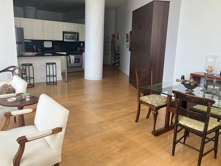315 Arch St #405 — Photo 8