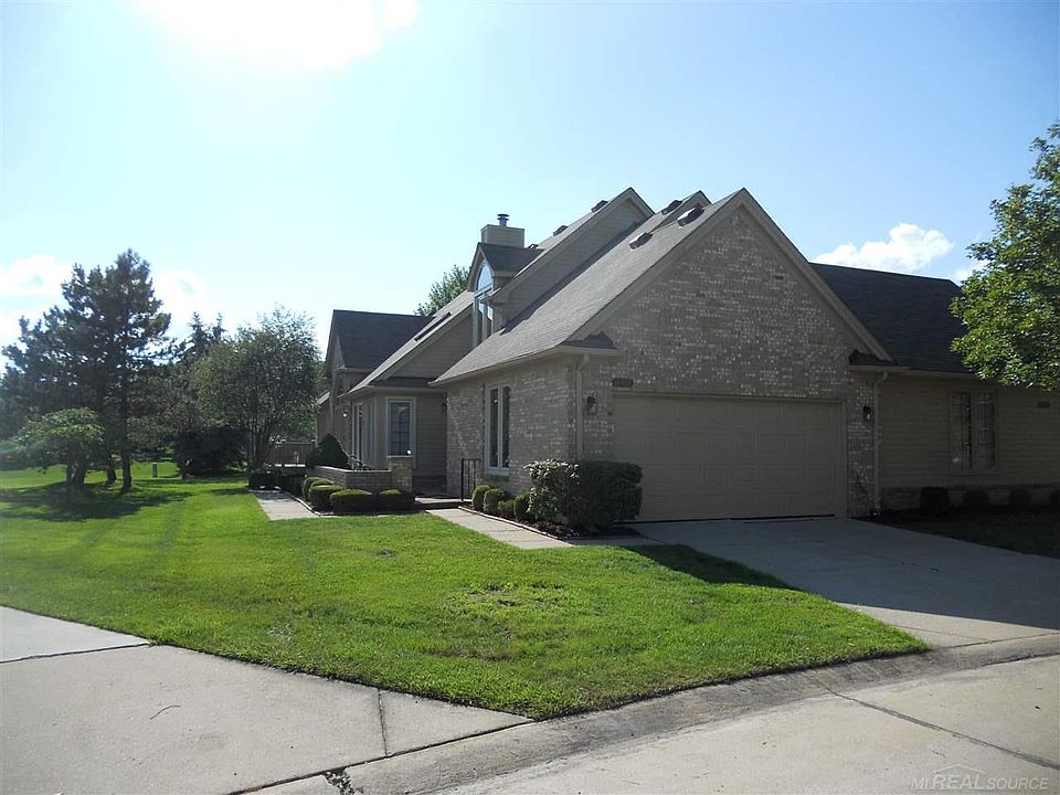 1st image of 16925 Driftwood Dr