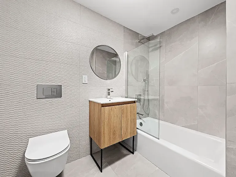 706 Ocean Pkwy #4C — Photo 8