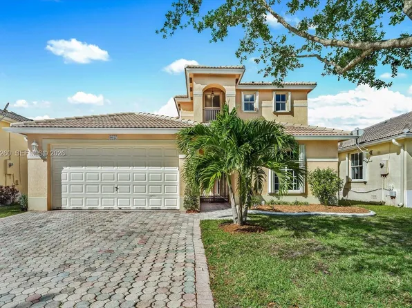 9057 SW 161st Ter, Palmetto Bay, FL 33157