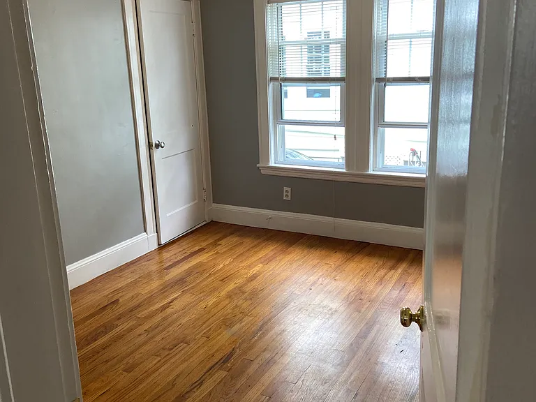 15 Rice Ave #1 — Photo 11