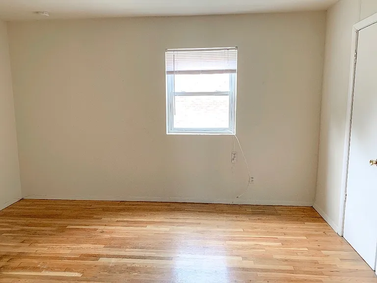 Allen View Apartments — Photo 5
