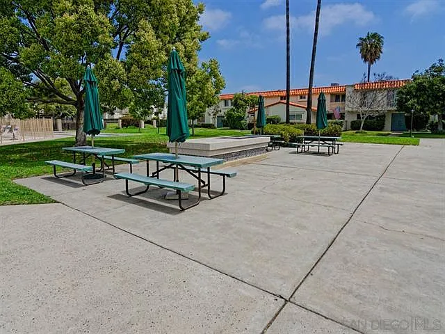 4181 Balboa Way — Photo 22
