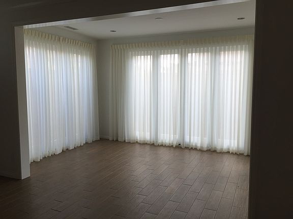 Sun Room/Living room